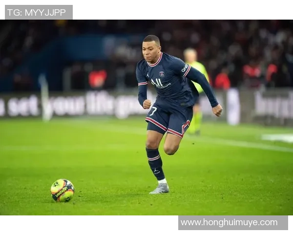 猜猜这些足球球星的独特组合，挑战你的足球知识与眼力！