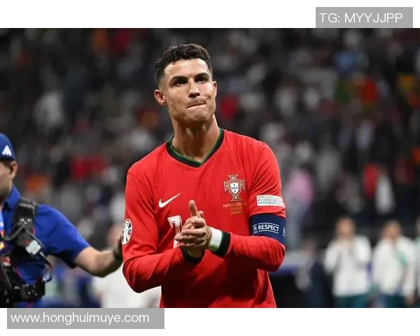 全球足球历史巅峰球星排名榜单揭晓 谁是足坛之最